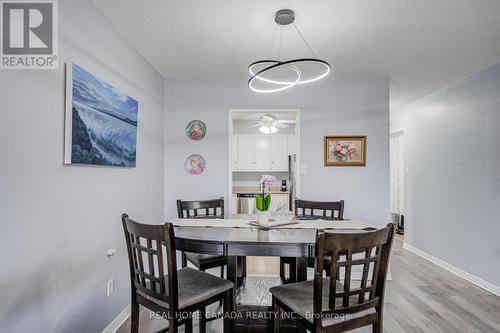 708 - 1359 White Oaks Boulevard, Oakville, ON - Indoor Photo Showing Dining Room