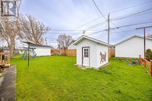 20 Rushmere Dr, Sault Ste. Marie, ON - Outdoor
