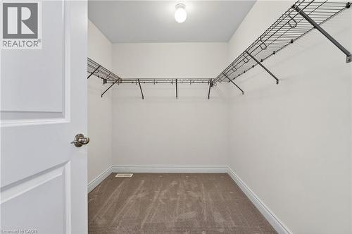 4 Beasley Grove, Ancaster, ON - Indoor