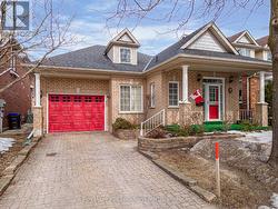 34 CALLARY CRESCENT Collingwood, ON L9Y 4Y1