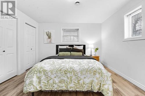 25 Lee Crescent, Goderich (Goderich (Town)), ON - Indoor Photo Showing Bedroom