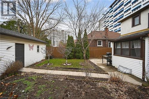144 Hunter Street W, Hamilton, ON - Outdoor
