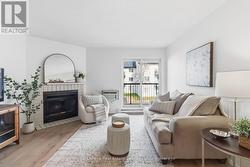 921 - 1450 GLEN ABBEY GATE Oakville (Ga Glen Abbey), ON L6M 2V7