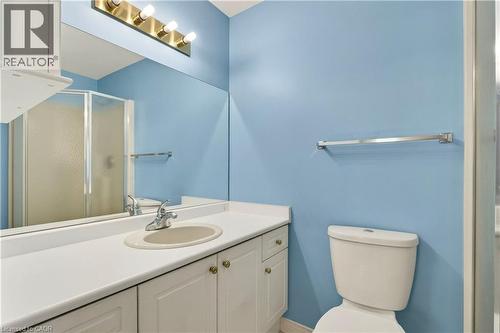 8 Main Street Unit# 101, Dundas, ON - Indoor Photo Showing Bathroom