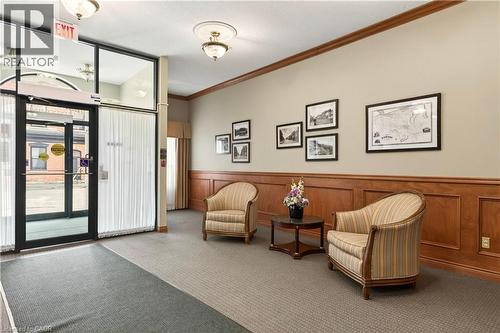 8 Main Street Unit# 101, Dundas, ON - Indoor Photo Showing Other Room