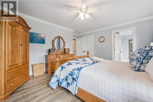 100 Harris Crescent, Mount Forest, ON - Indoor Photo Showing Bedroom