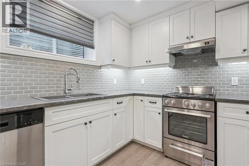 100 Harris Crescent, Mount Forest, ON - Indoor Photo Showing Kitchen With Double Sink With Upgraded Kitchen