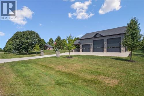 100 Harris Crescent, Mount Forest, ON - Outdoor
