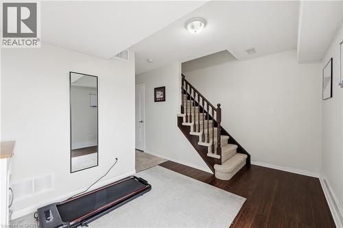 170 Dewitt Road Unit# 6, Hamilton, ON - Indoor Photo Showing Other Room