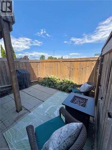 170 Dewitt Road Unit# 6, Hamilton, ON - Outdoor