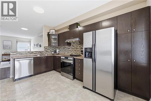 170 Dewitt Road Unit# 6, Hamilton, ON - Indoor Photo Showing Kitchen With Stainless Steel Kitchen With Upgraded Kitchen