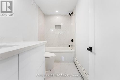 318 River Road, Welland (Welland Downtown), ON - Indoor Photo Showing Bathroom