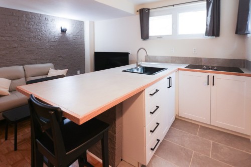 Cuisine - 10264 Av. Merritt, Montréal (Ahuntsic-Cartierville), QC - Indoor Photo Showing Kitchen