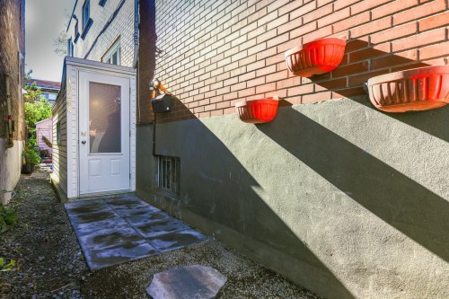 Entrée extérieure - 10264 Av. Merritt, Montréal (Ahuntsic-Cartierville), QC - Outdoor