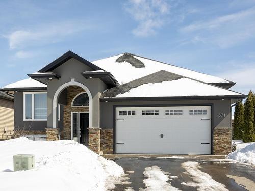371 Cougar Crescent  Thunder Bay, ON P7C 0B3