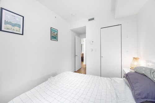 Chambre à coucher principale - 211-1200 Rue Crescent, Montréal (Ville-Marie), QC - Indoor Photo Showing Bedroom