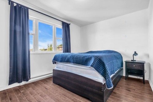 Master Bedroom - 303-5700 Ch. De Chambly, Longueuil (Saint-Hubert), QC - Indoor Photo Showing Bedroom