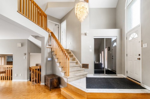 Autre - 1 Rue Du Sphinx, Kirkland, QC - Indoor Photo Showing Other Room