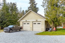 1383 Carlton Dr Cobble Hill, BC V8H 0B7