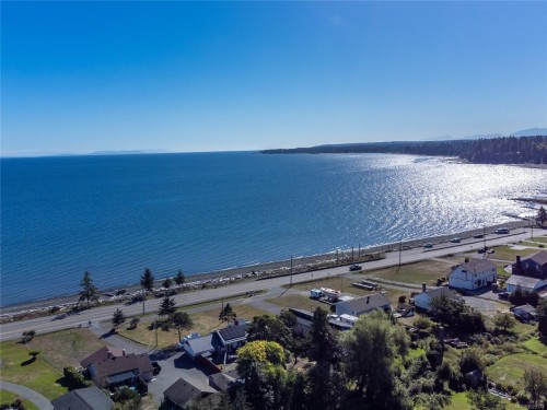 3943 Dillman Rd, Campbell River, BC 