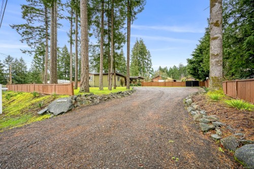 1941 Burdyny Rd, Comox, BC 