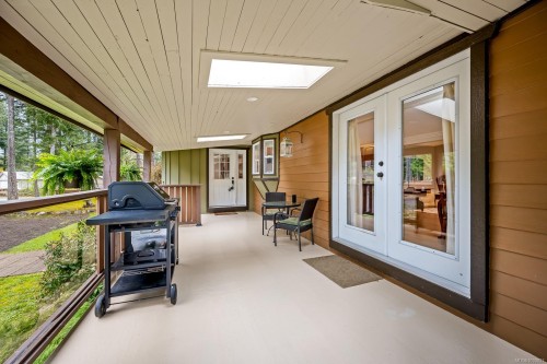 1941 Burdyny Rd, Comox, BC 