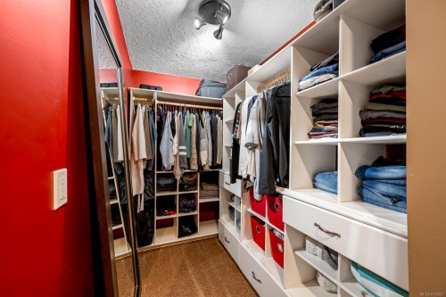 1941 Burdyny Rd, Comox, BC 