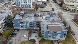 305-1685 Ufton Court Kelowna, BC V1Y 8G7