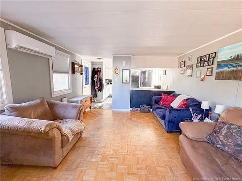 225 Waterville Rd, Waterville, NB 