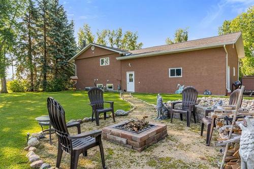 21 Etienne Ave, St Joseph, MB 