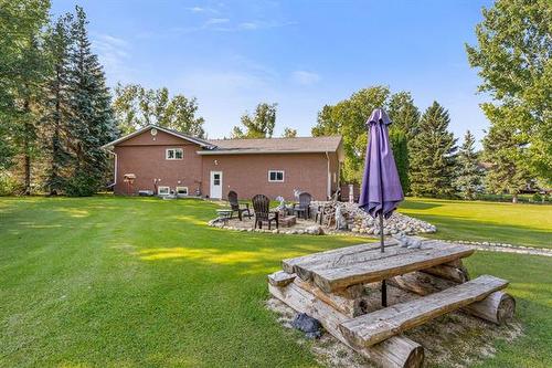 21 Etienne Ave, St Joseph, MB 