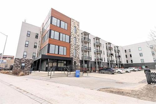 321-1133 Portage AVE  Winnipeg, MB R3G 0X4