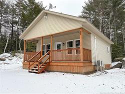 3837 Route 122 Fosterville, NB E7M 4V1