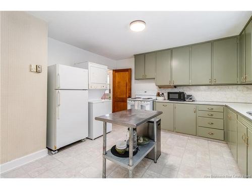 146 Ryan Crt, Fredericton, NB 