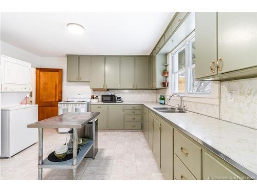 146 Ryan Crt, Fredericton, NB 