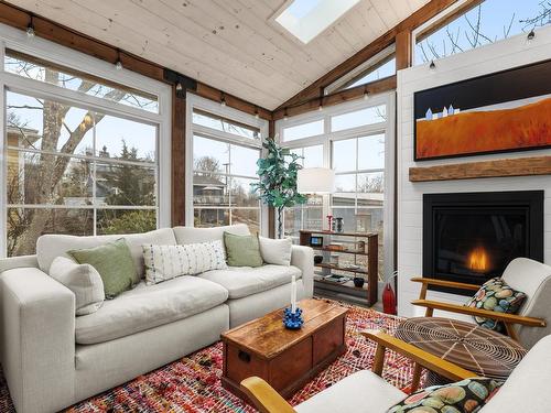 103 Granite Street, Chester, NS - Indoor Photo Showing Living Room With Fireplace