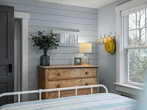 103 Granite Street, Chester, NS - Indoor Photo Showing Bedroom