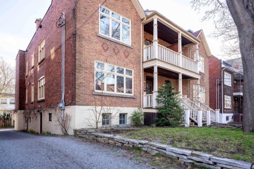 Front of Structure - 4220 Av. Marcil, Montréal (Côte-Des-Neiges/Notre-Dame-De-Grâce), QC - Outdoor