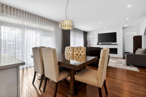 Salle à manger - 415 Rue Vanier, Brossard, QC - Indoor Photo Showing Dining Room
