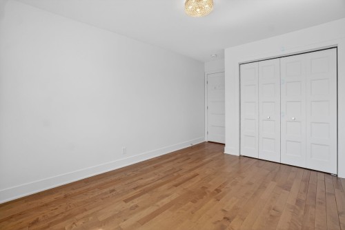 Chambre à coucher - 415 Rue Vanier, Brossard, QC - Indoor Photo Showing Other Room