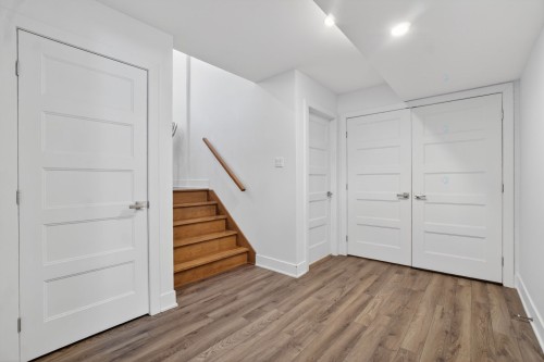 Salle familiale - 415 Rue Vanier, Brossard, QC - Indoor Photo Showing Other Room