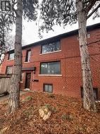 97 ORIOLE PARKWAY Toronto, ON M5P 2G7