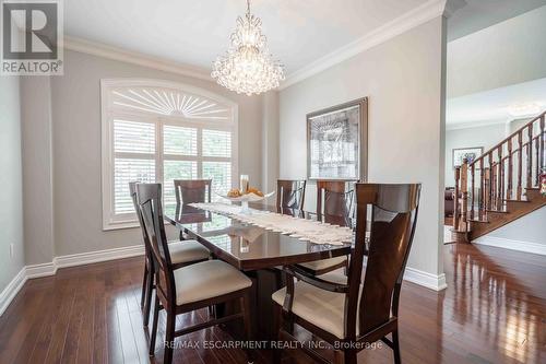 3220 Sorrento Crescent, Burlington, ON - Indoor Photo Showing Dining Room