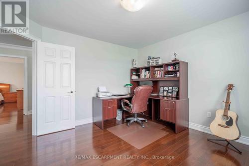 3220 Sorrento Crescent, Burlington, ON - Indoor Photo Showing Office