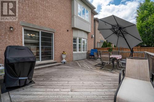 3220 Sorrento Crescent, Burlington, ON - Outdoor With Exterior