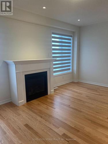 925 Rexton Drive, Oshawa, ON - Indoor Photo Showing Living Room With Fireplace
