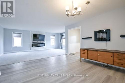 Living Room/Dining Room - 8 Sinclair Crescent, Ramara, ON - Indoor Photo Showing Living Room