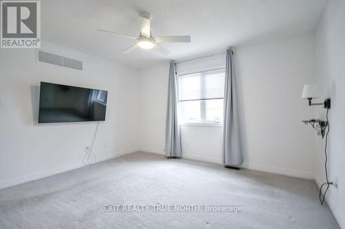 8 Sinclair Crescent, Ramara, ON - Indoor Photo Showing Other Room