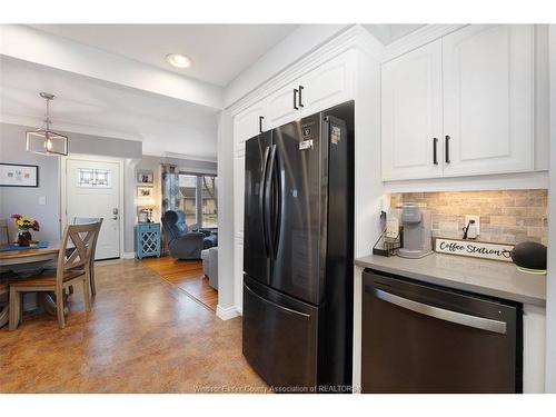 425 St. John, Windsor, ON 