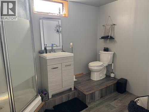 13 Manson Crescent, Mackenzie, BC - Indoor Photo Showing Bathroom